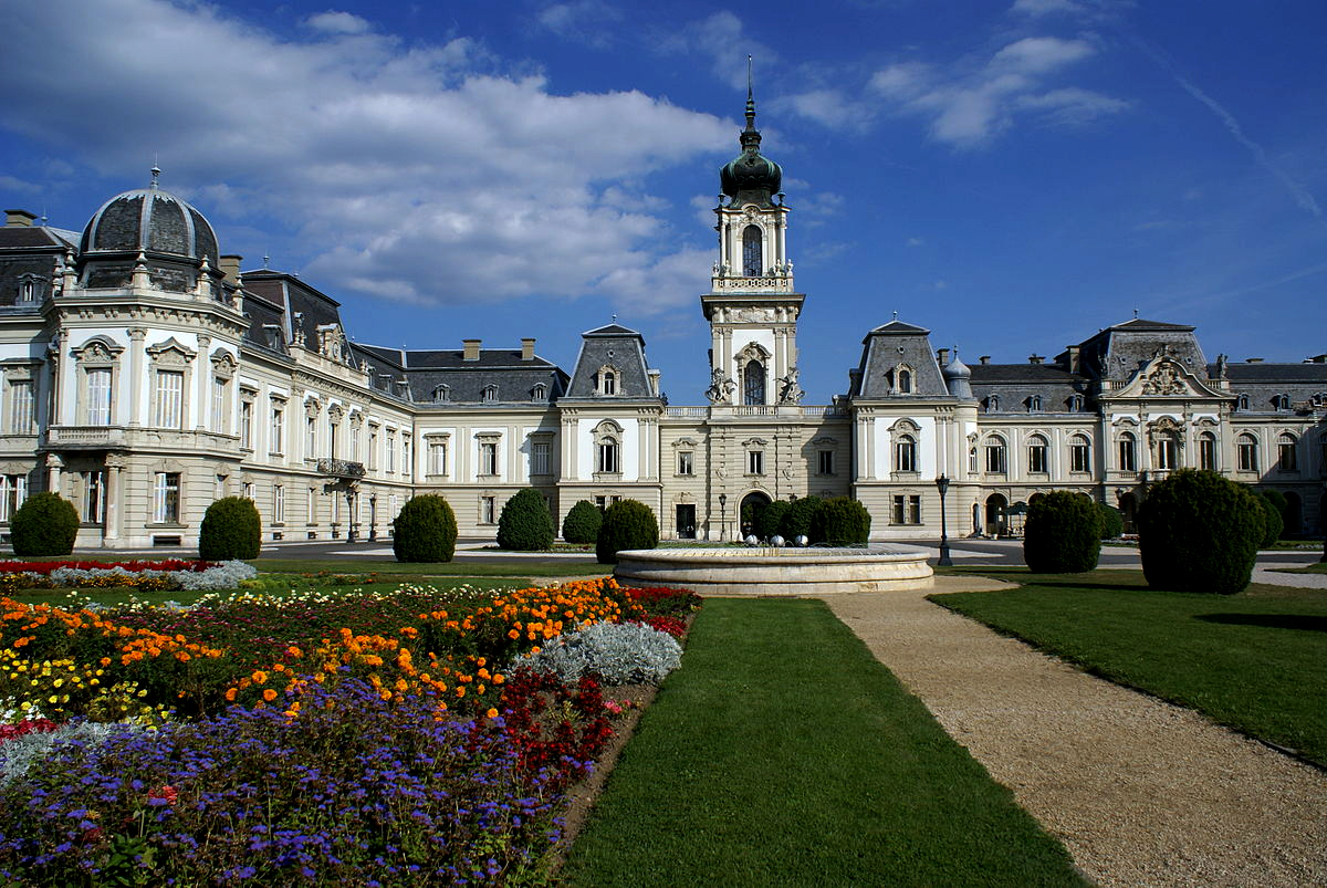 A keszthelyi Festetics-kastély. Fotó: Wikipédia