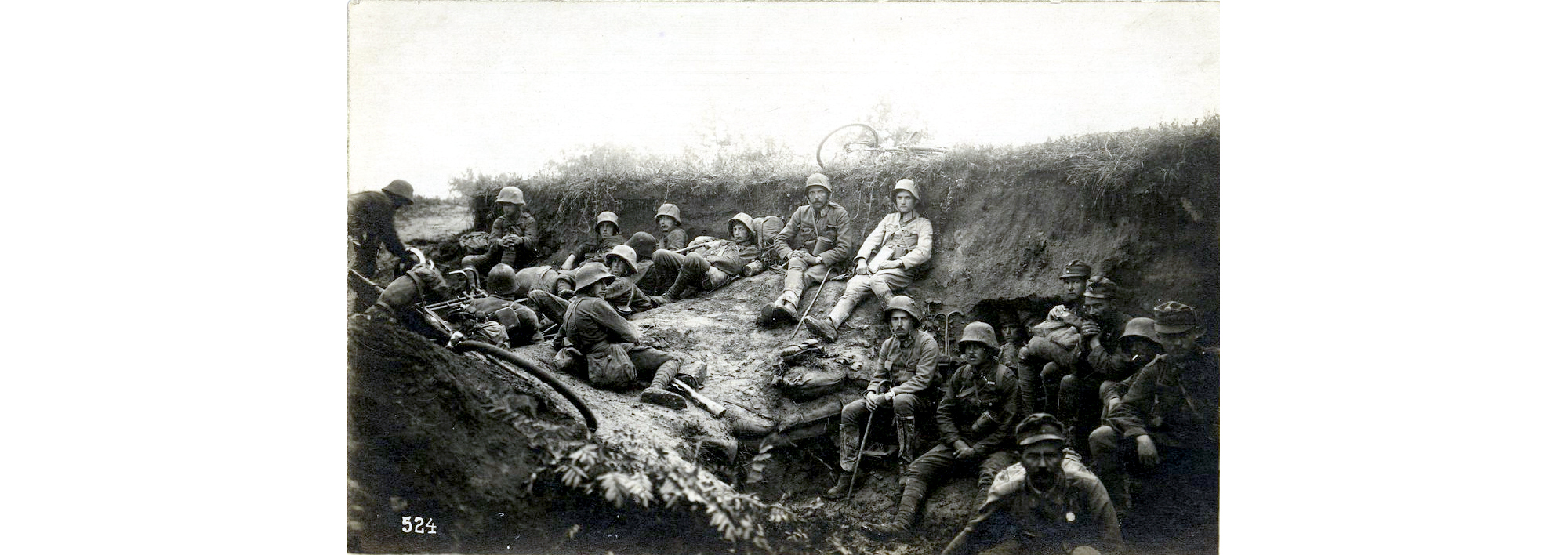 Osztrák-magyar katonák a Piave-front első vonalában