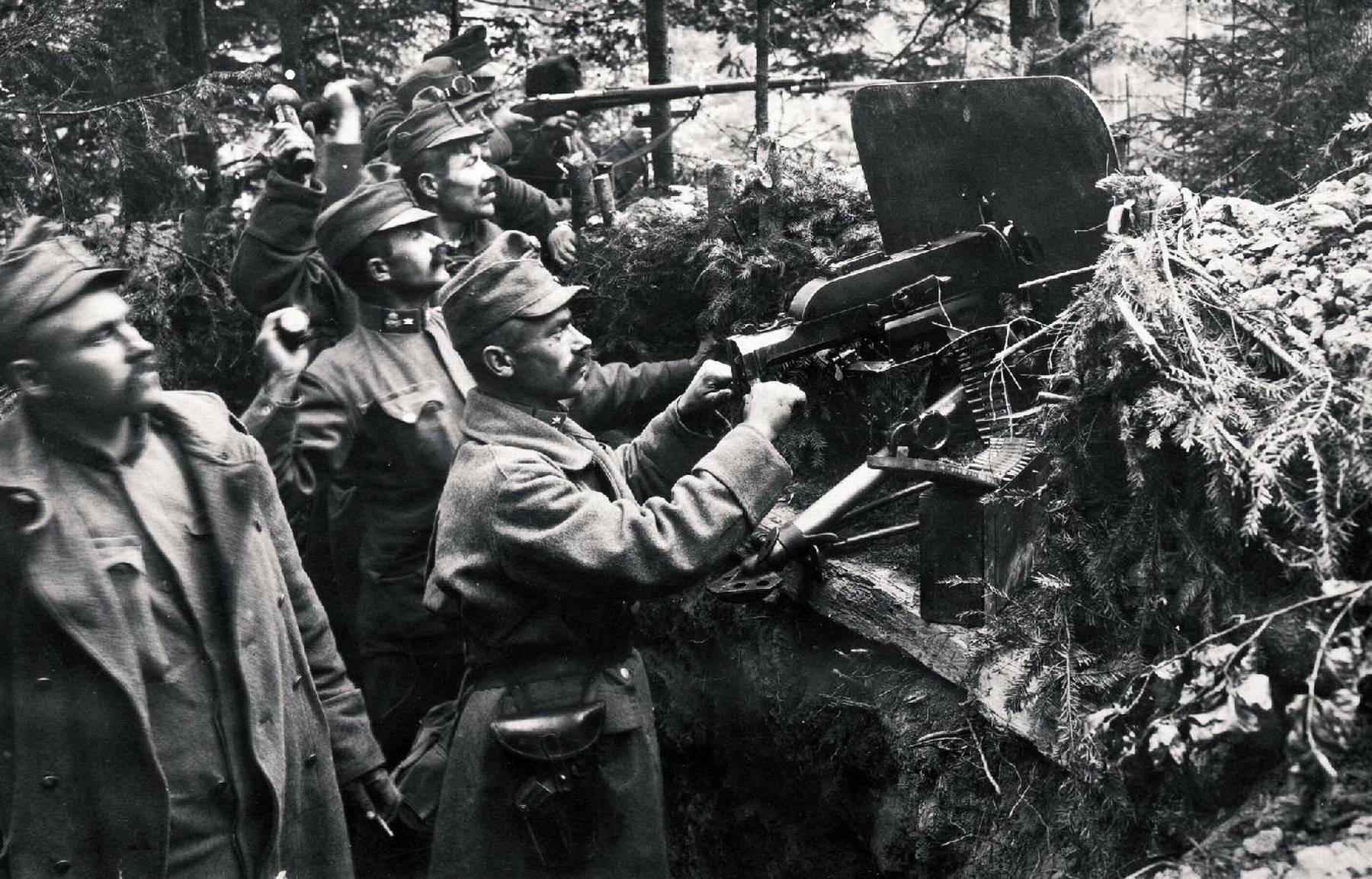 Osztrák-magyar géppuskaállás a keleti fronton