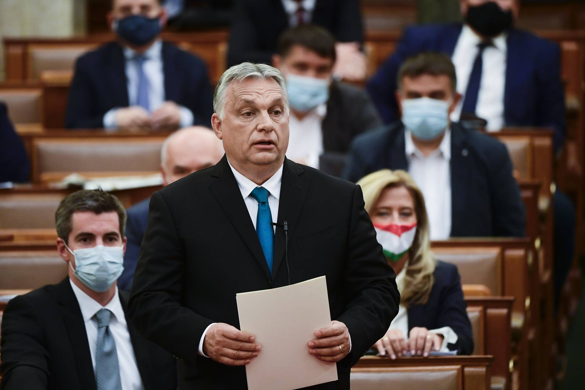 Orbán Viktor, Parlament, 